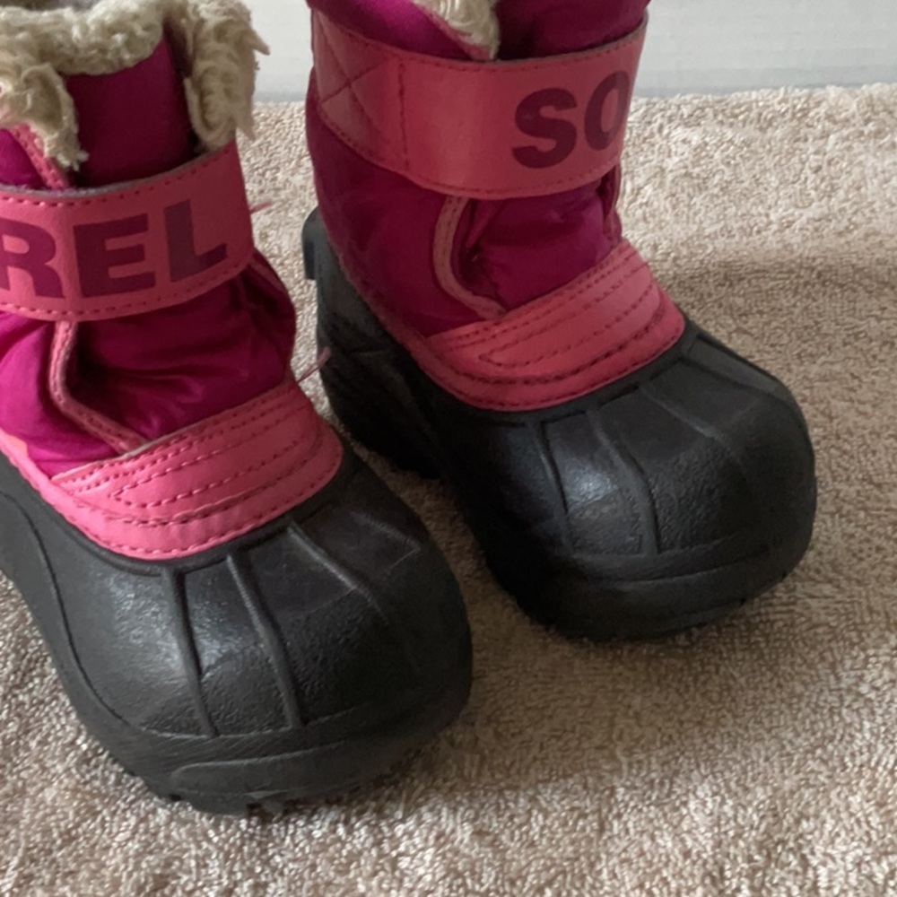 Sorel Kids Boots - Pink and Black